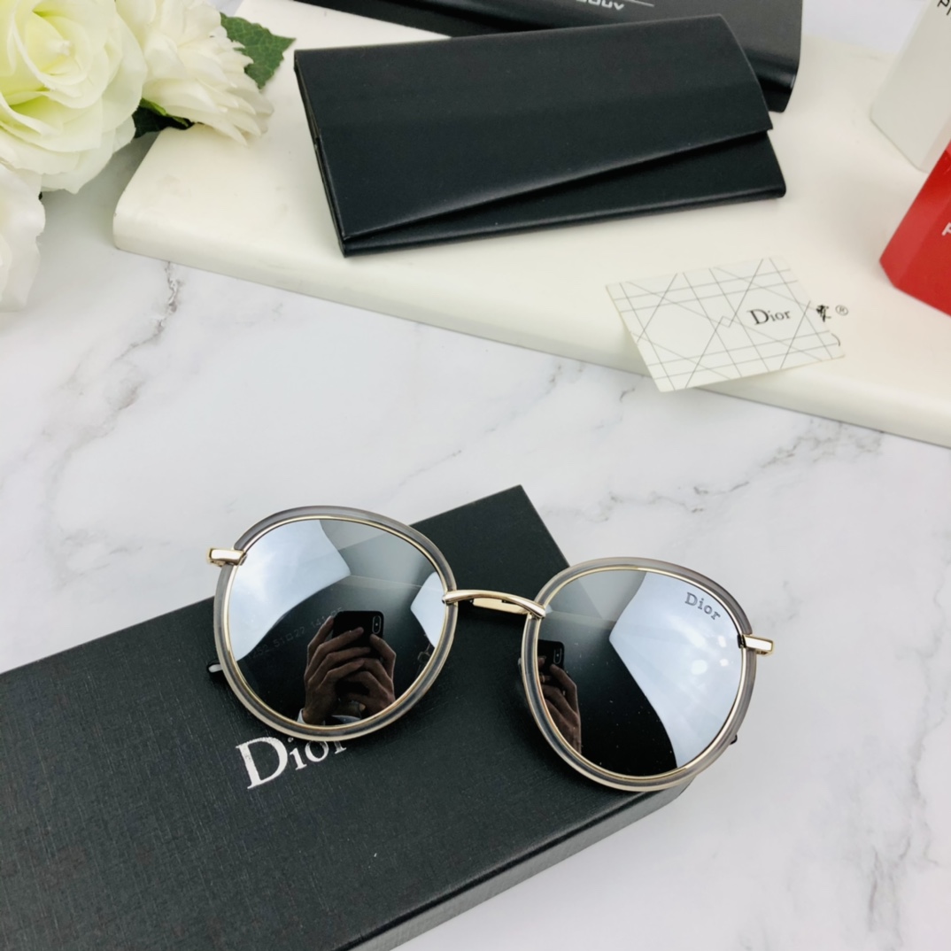 D*ior Glasses Top