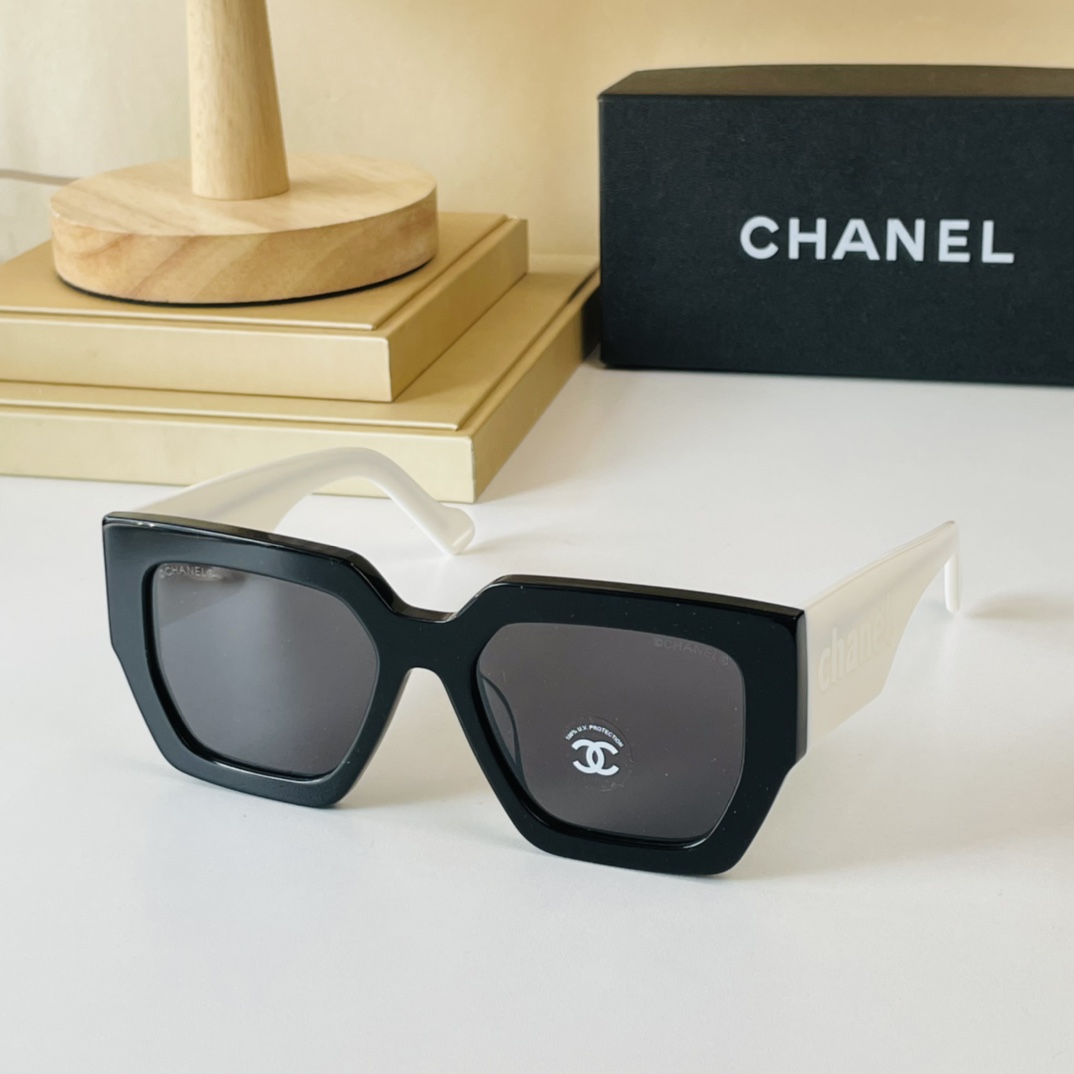C*hanel Glasses Top
