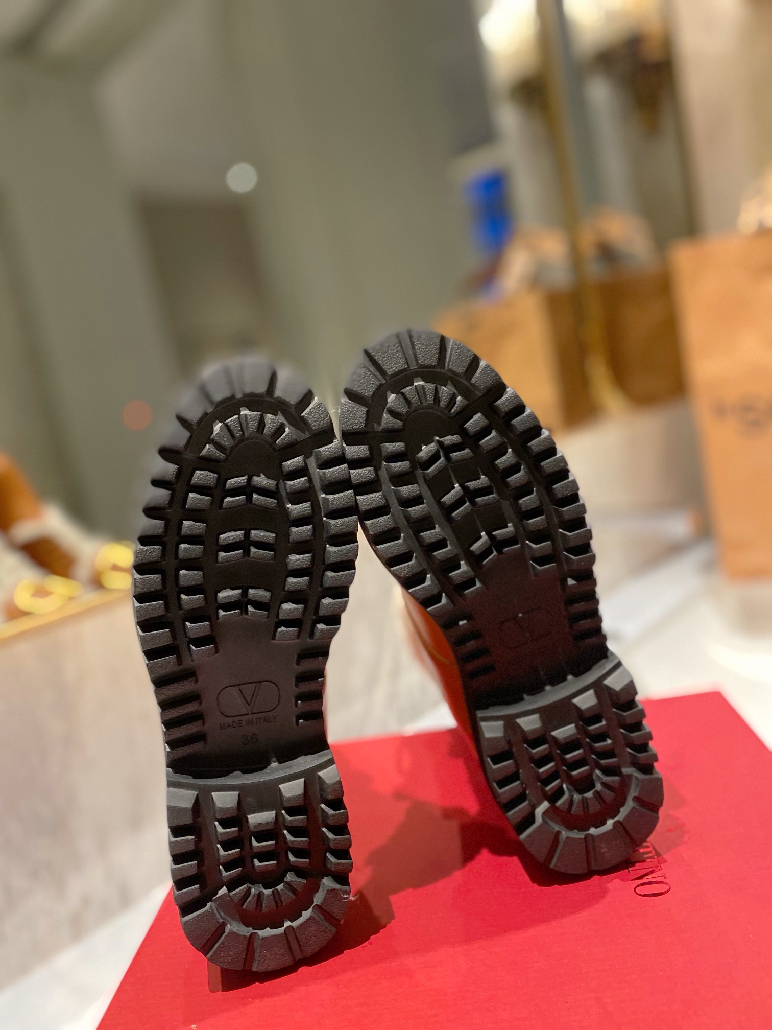 Women π*π΄πΏπΈπππΌππ Top Sneakers