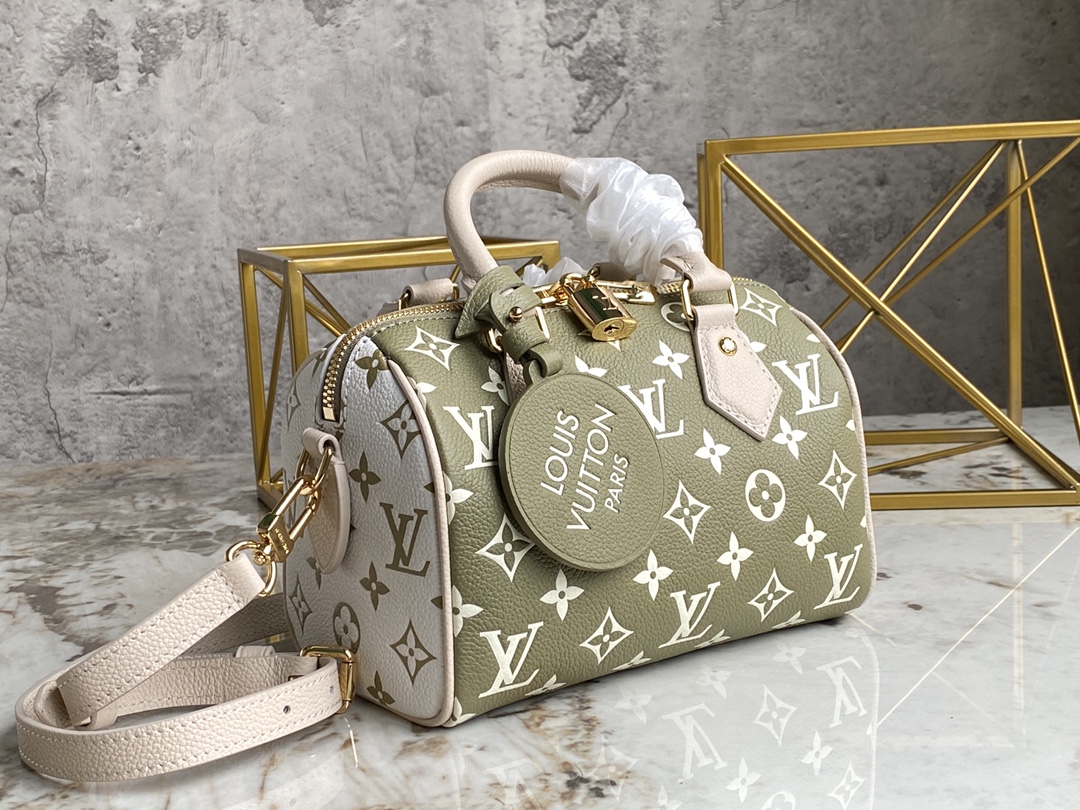 L*ouis V*uitton Bag Top Quality 20.5*13.5*12CM