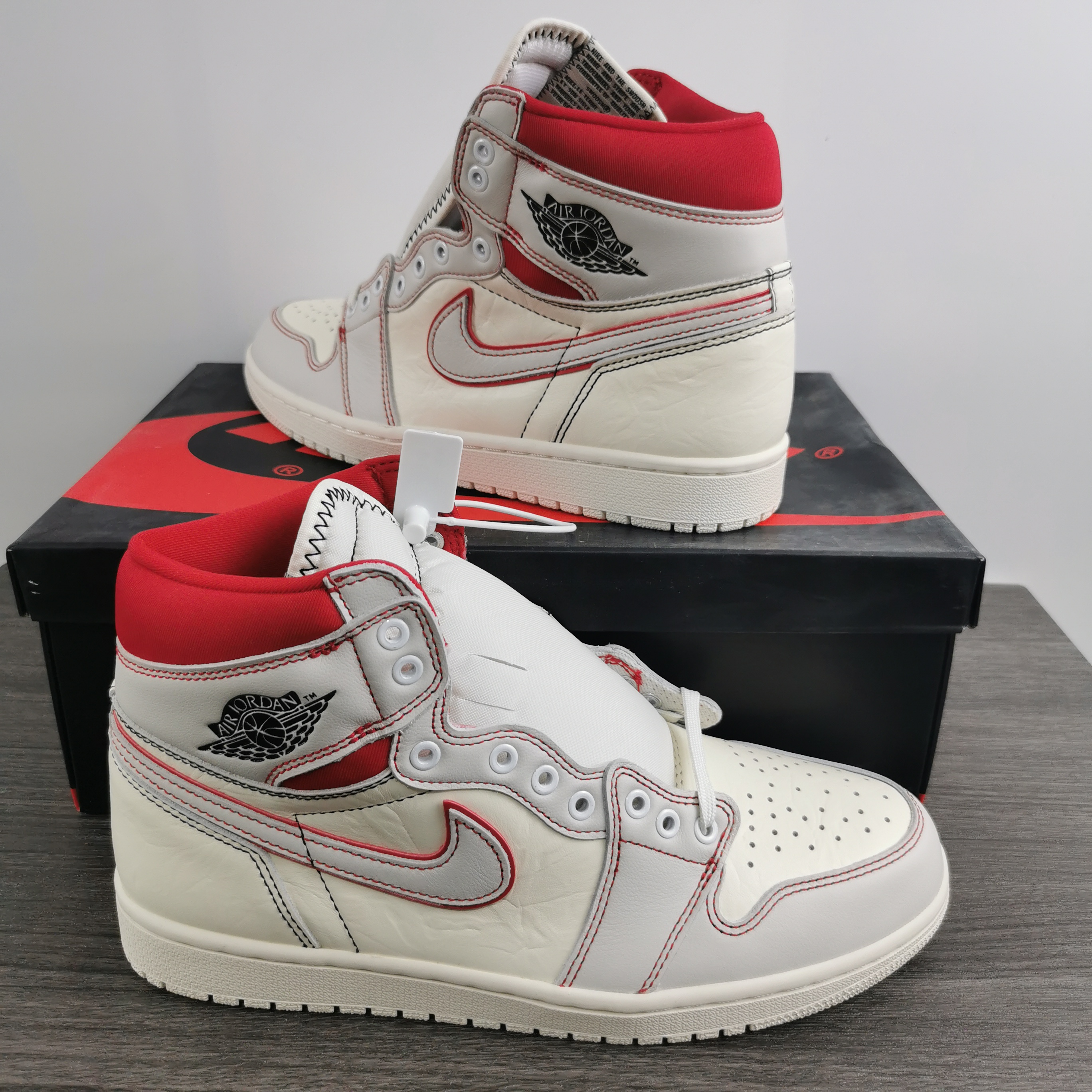 Air Jordan 1 Retro Phantom