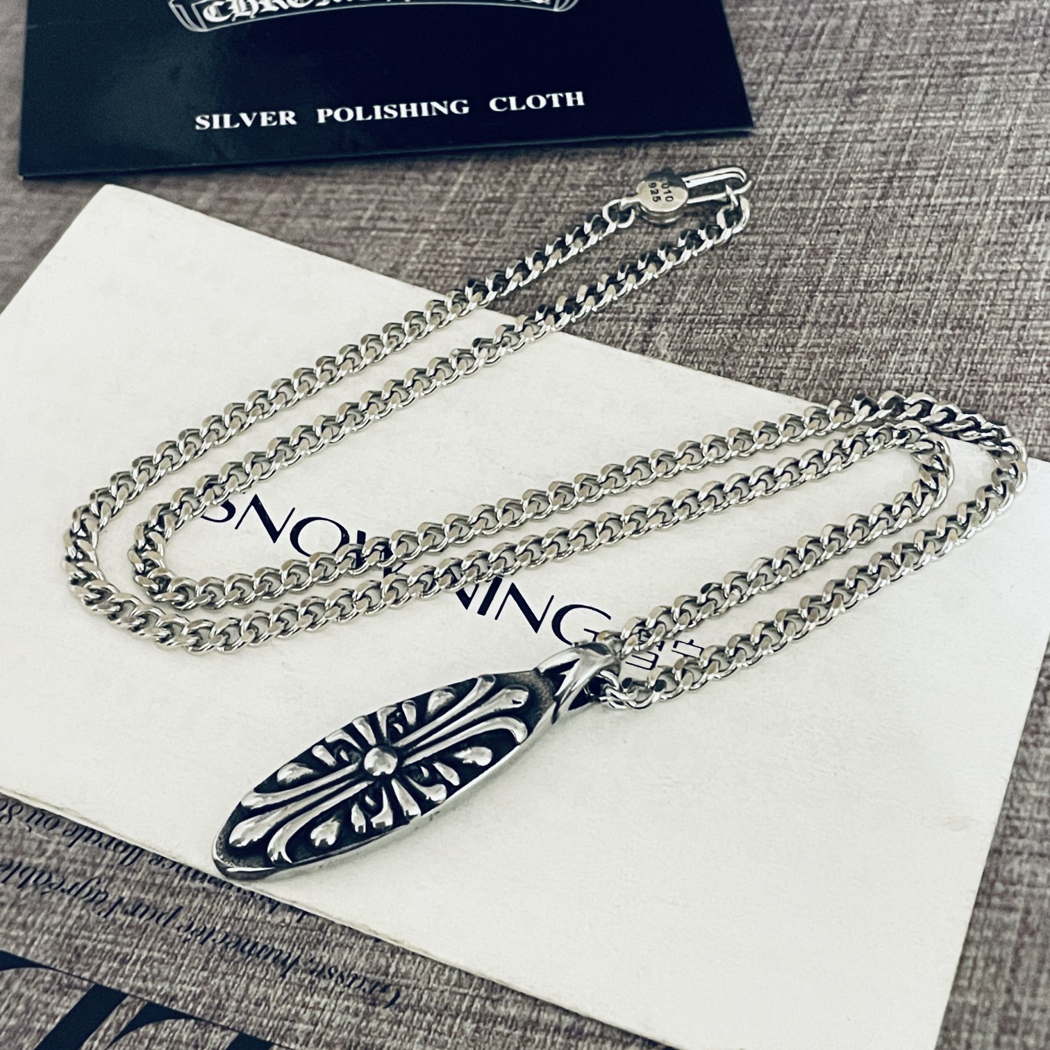 Necklace002