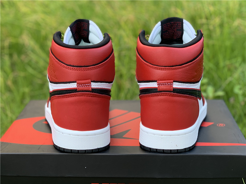 Air Jordan 1 High OG 555088-129