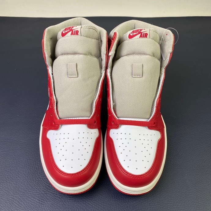 Air Jordan 1 High OG WMNS “Newstalgia” DJ4891-061