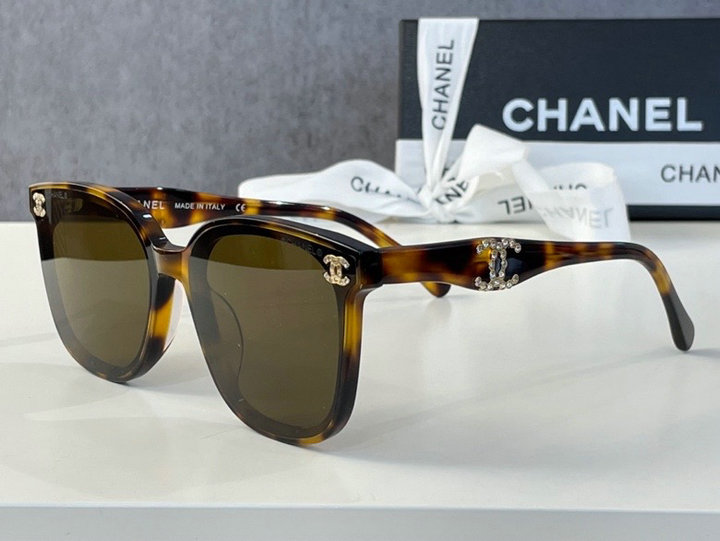 C*hanel Glasses Top