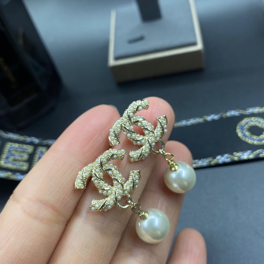 Earrings004
