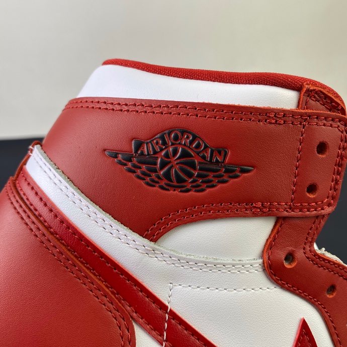 Air Jordan 1 “Chicago Black Toe” CQ4921-601
