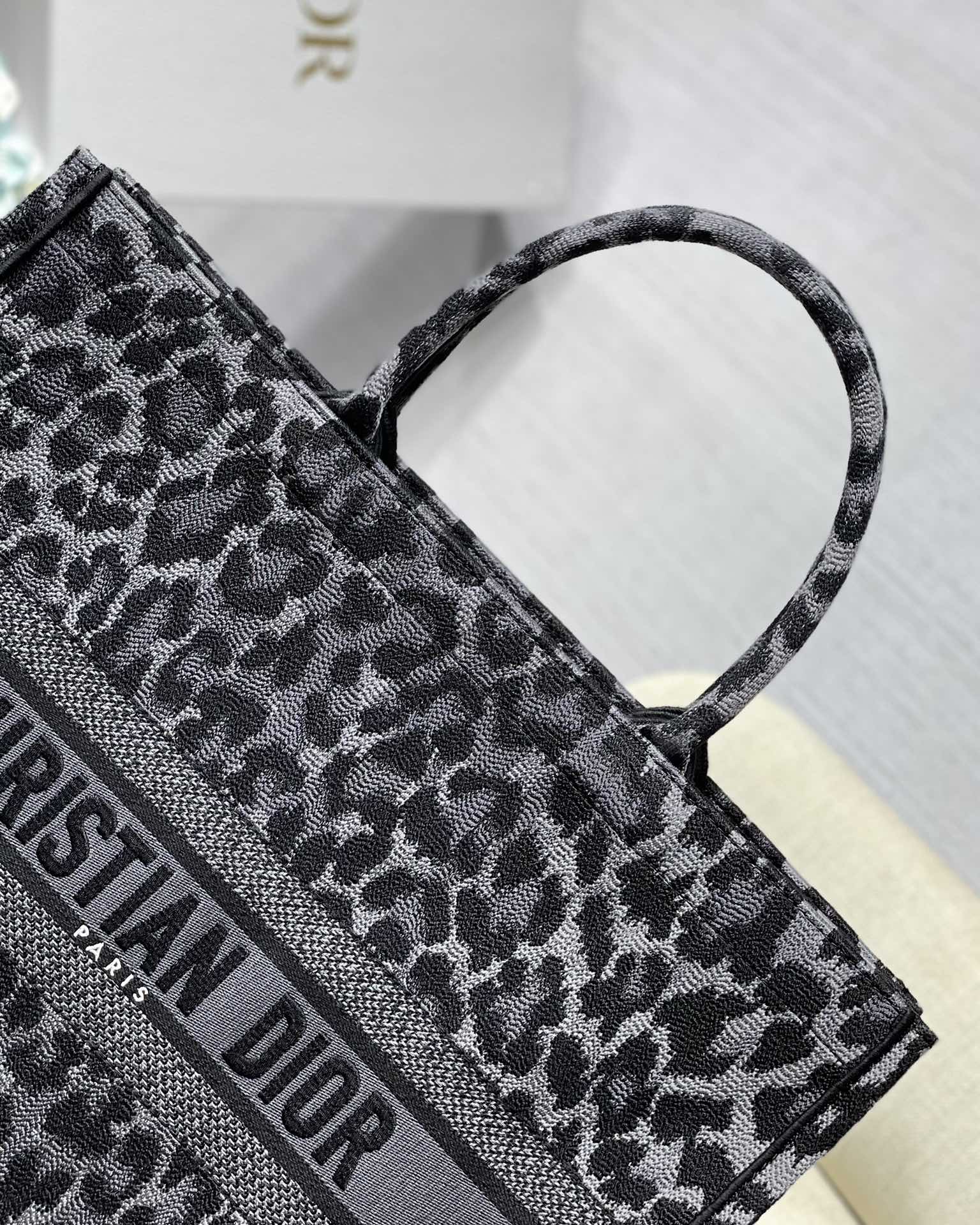 D*ior Bag Top Quality