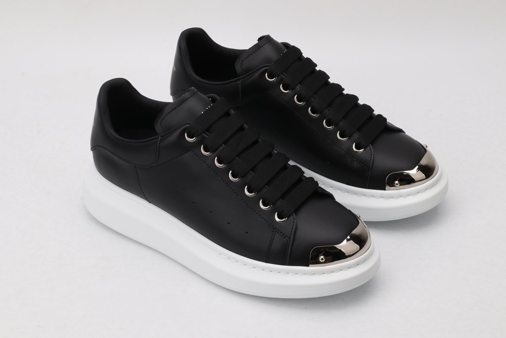 A*exander M*queen Sneaker