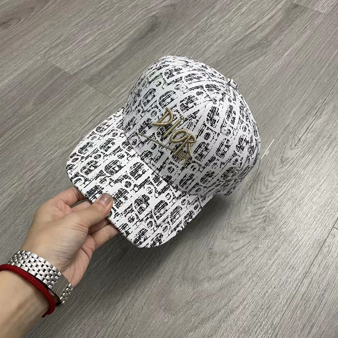 Top Hats