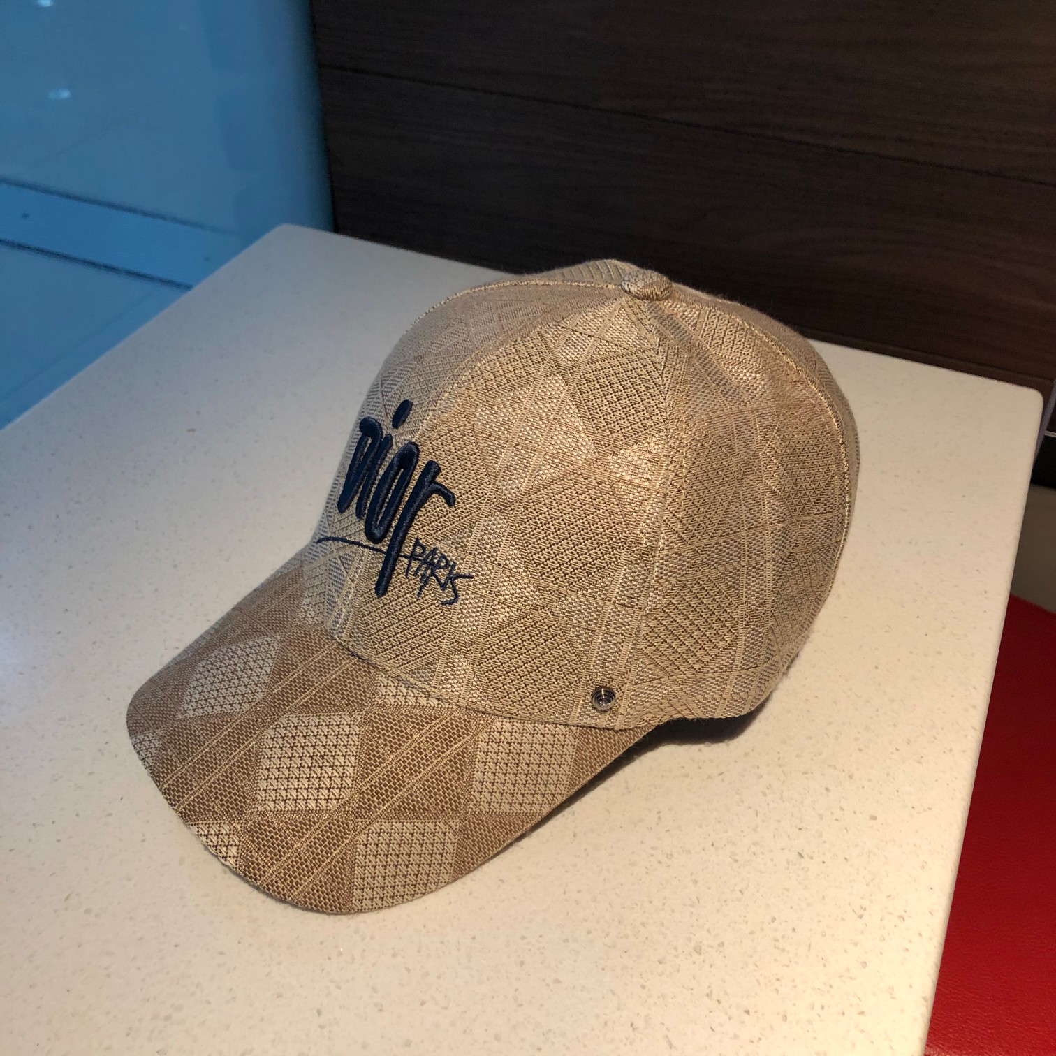 Top Hat