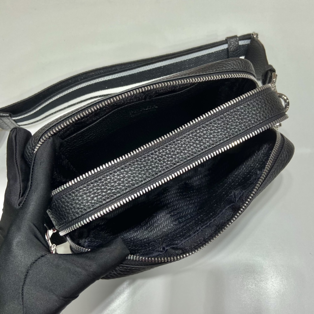 P*rada Bag Top Quality 22*14*8CM