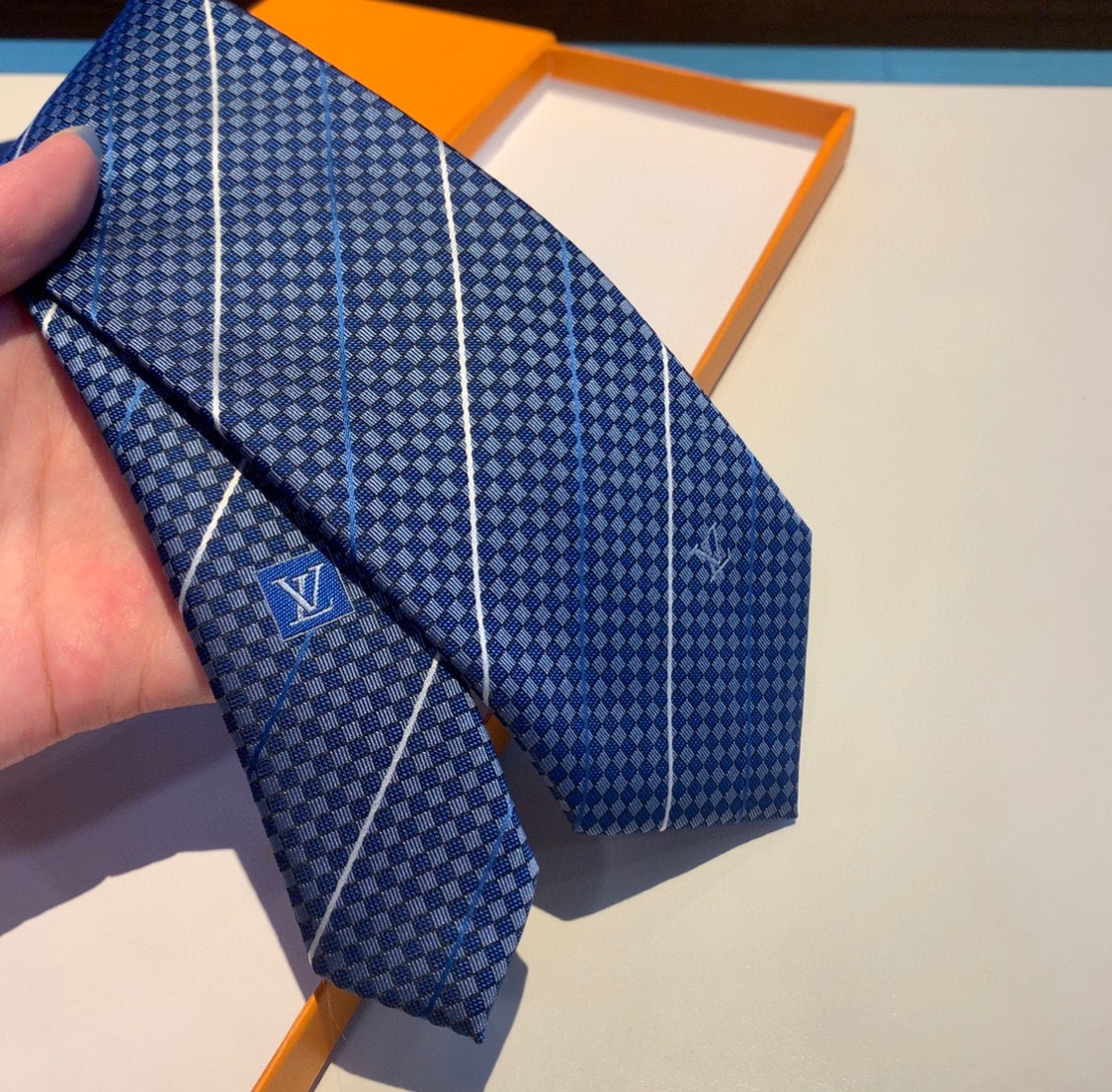 Necktie