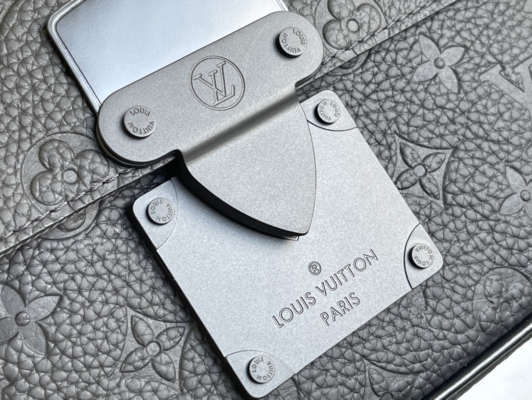 L*ouis V*uitton Top Bag 22*18*8cm
