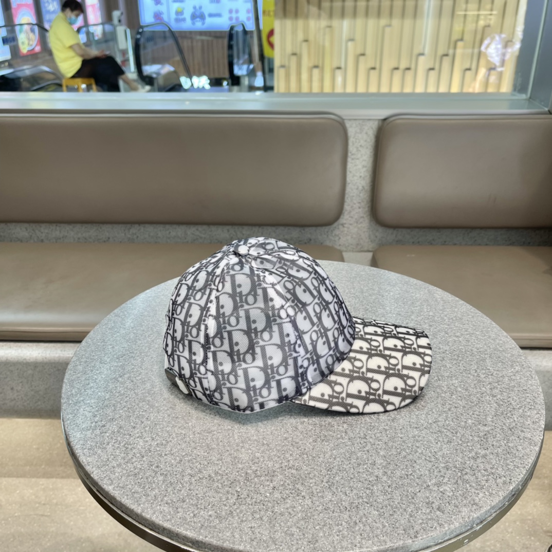 Top Hat