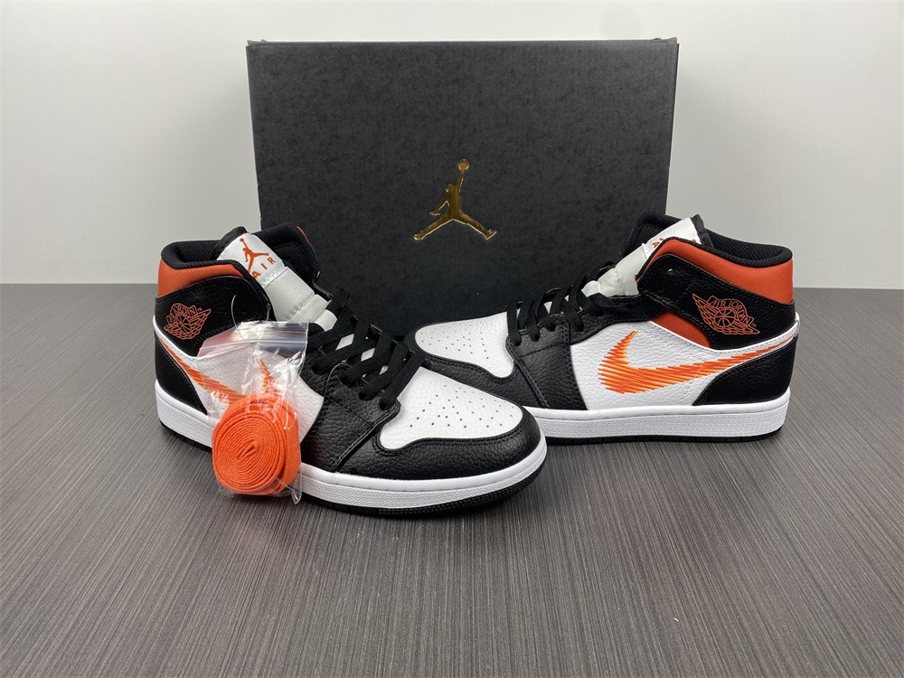 Air Jordan 1 Mid Zig Zag