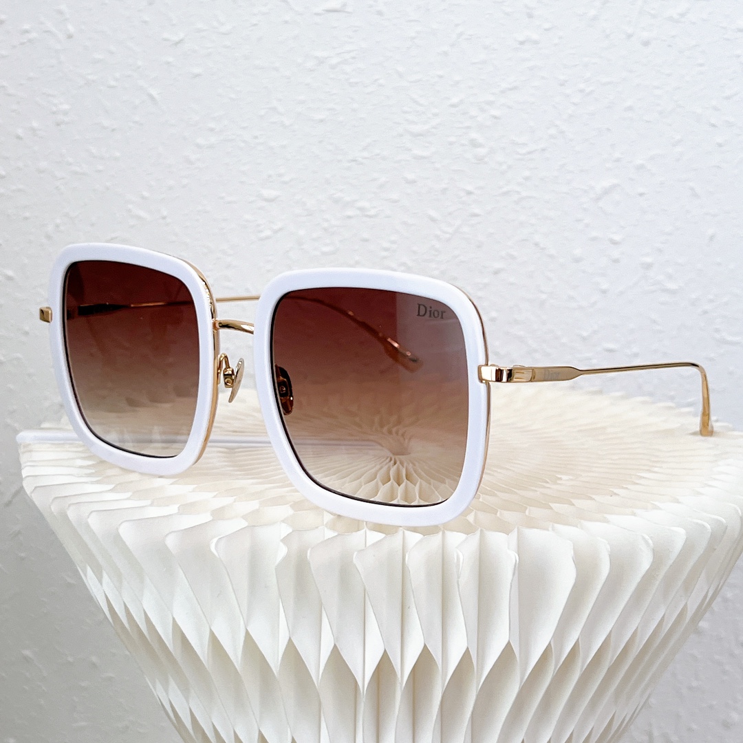 D*ior Glasses Top