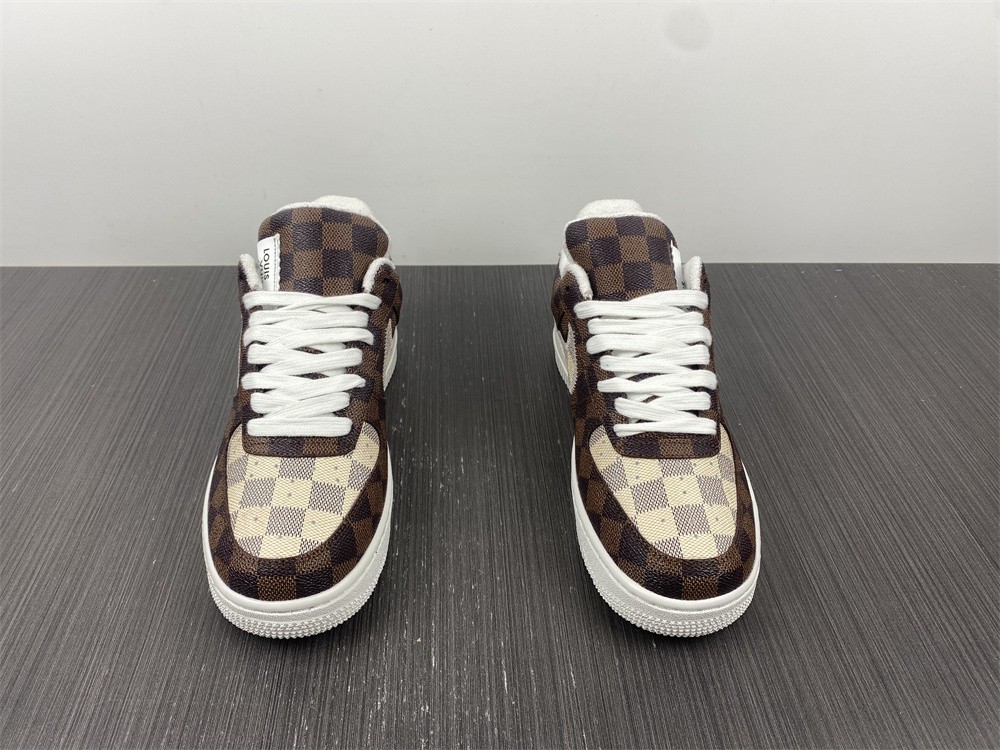 from O*ff-W*hite x Nike Air Force 1
