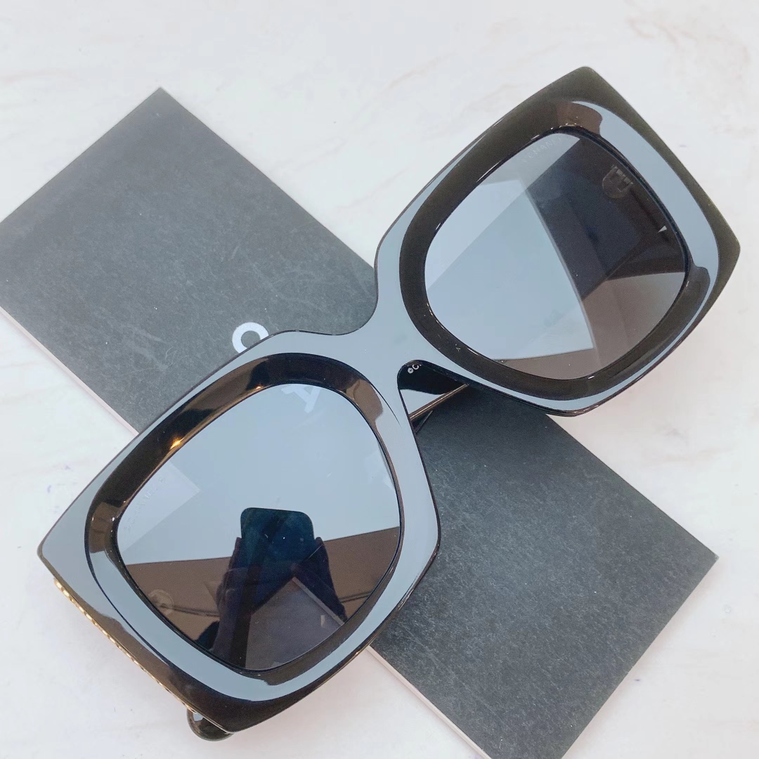 C*hanel Glasses Top