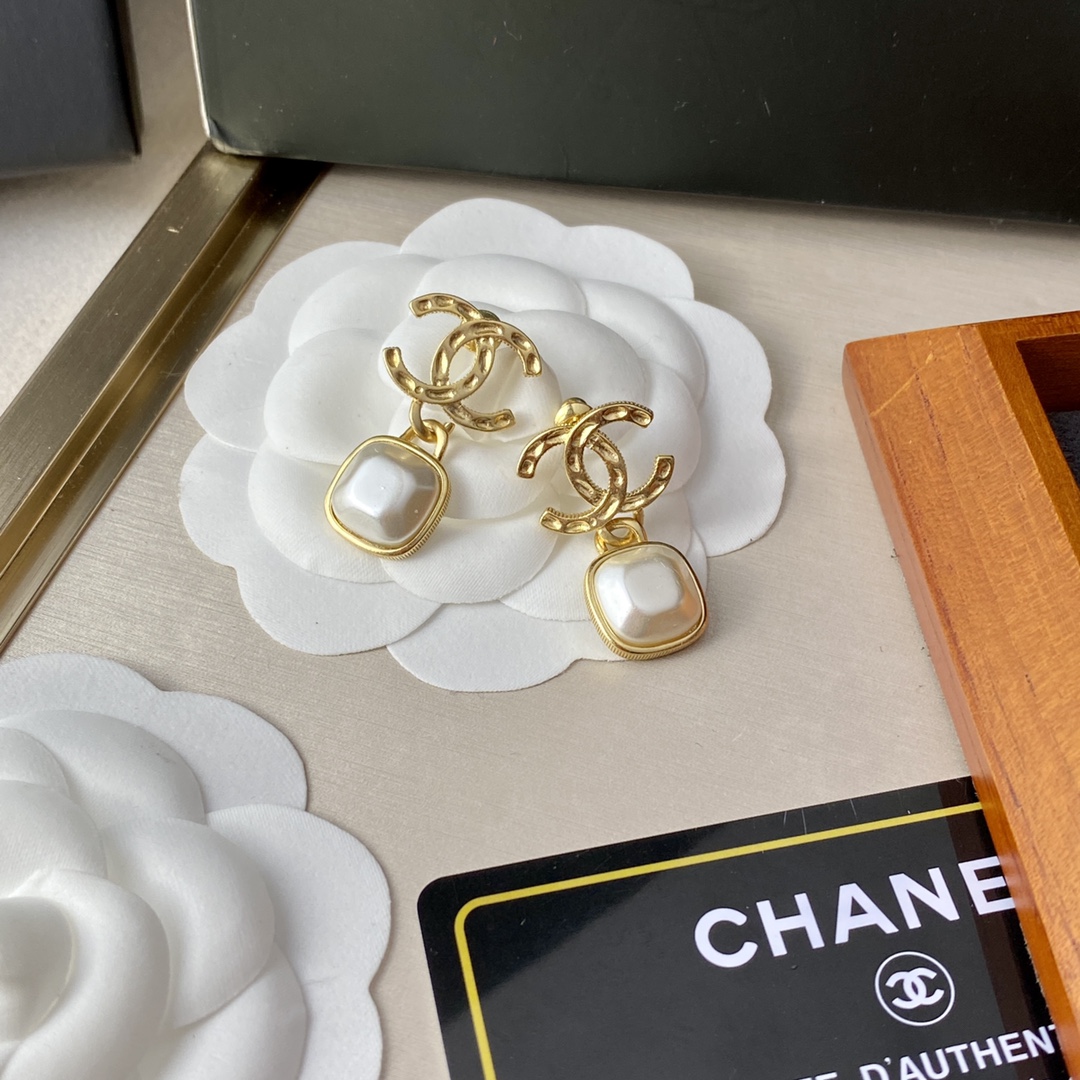 Earrings004