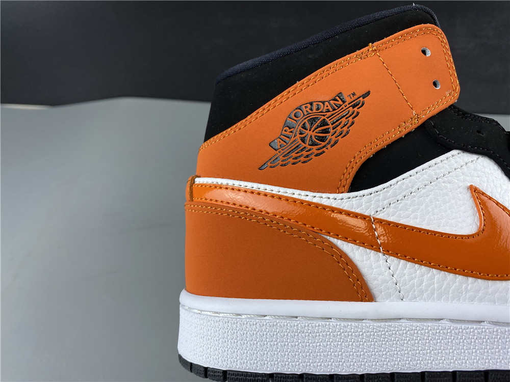 Air Jordan 1 Mid 554724-058