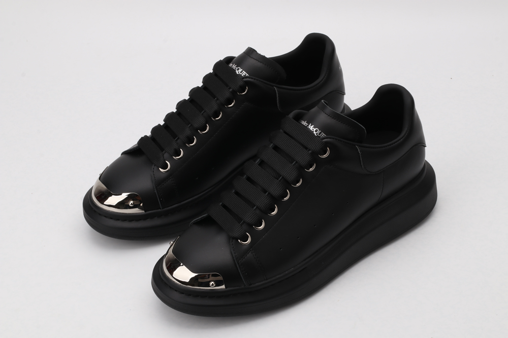 A*exander M*queen Sneaker