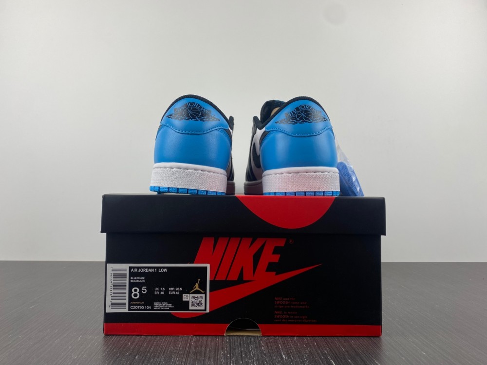 Air Jordan 1 Low