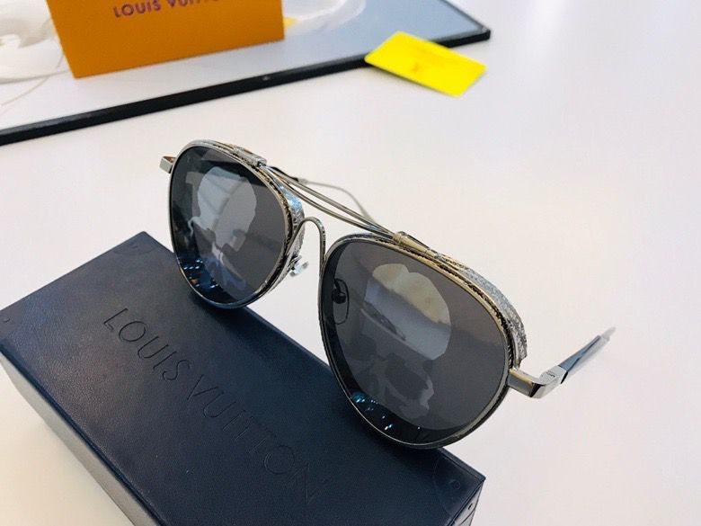 Top Quality L*ouis V*uitton Glasses