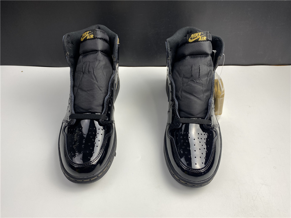 Air Jordan 1 High OG 555088-032