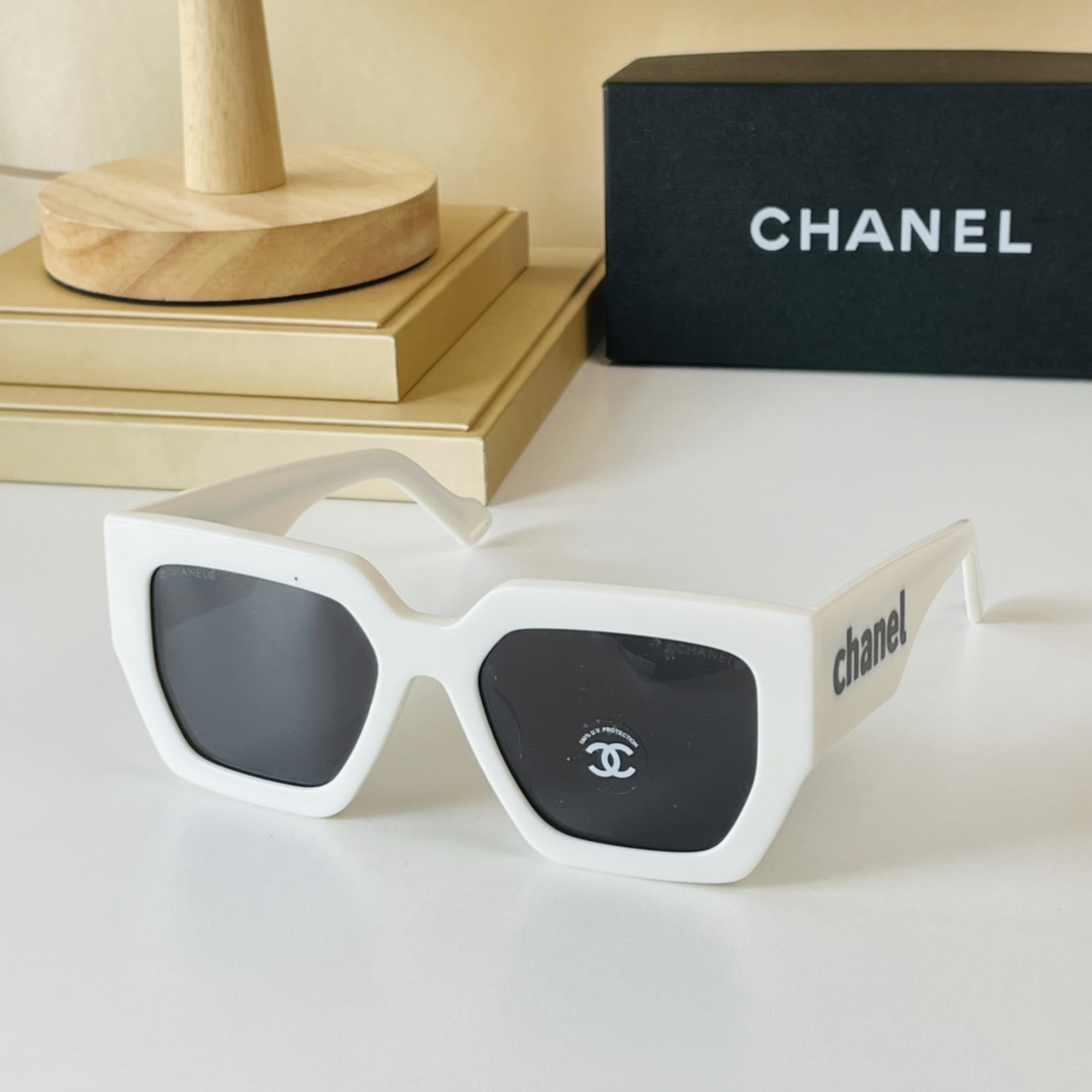 C*hanel Glasses Top