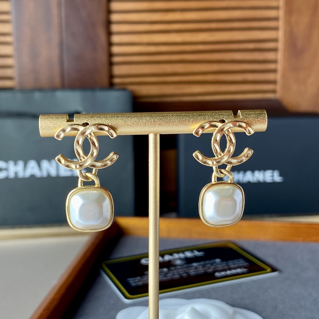 Earrings004