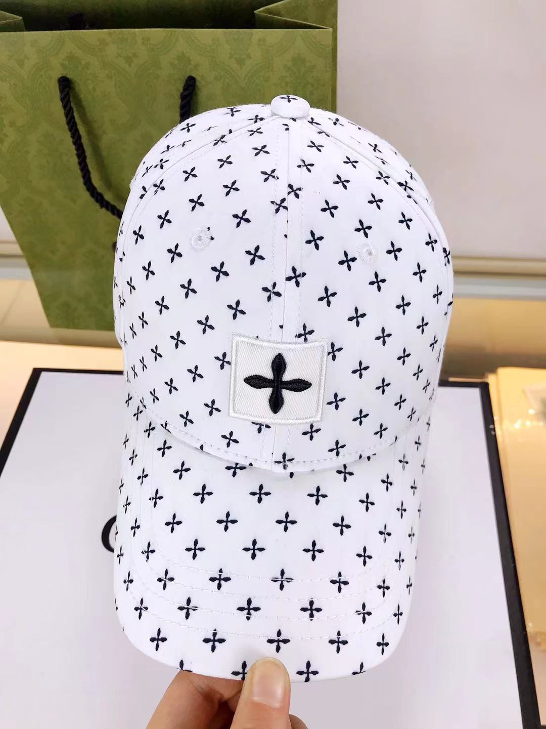 Top Hat