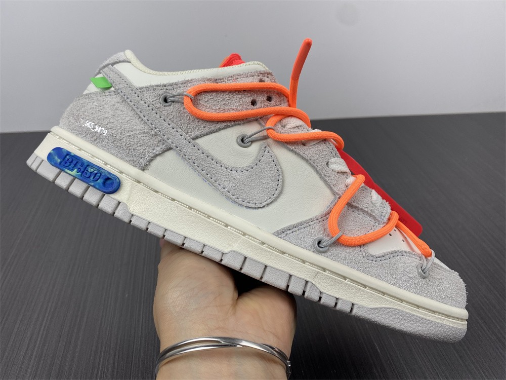 from O*ff-W*hite x Nike Dunk Low