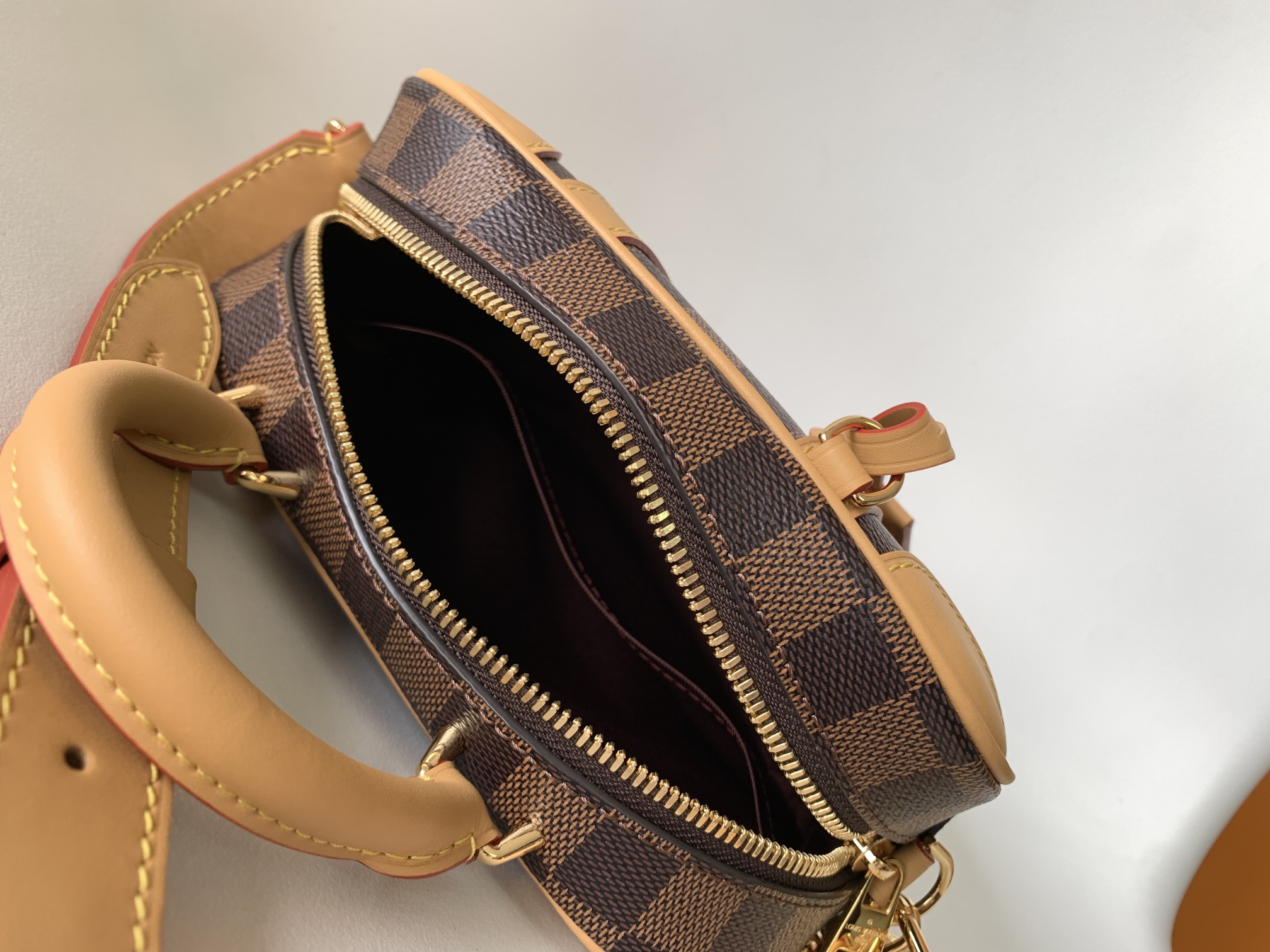 L*ouis V*uitton Bag Top Quality 21*16*7CM