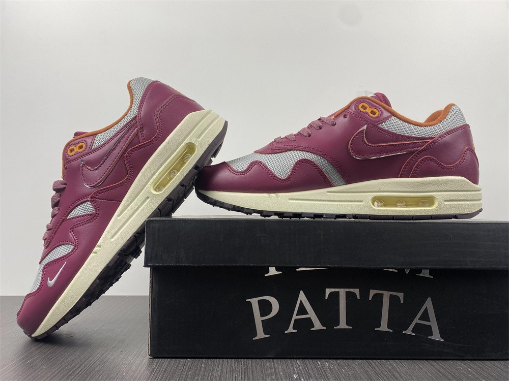 from Nike Air Max 1 DO9549-001