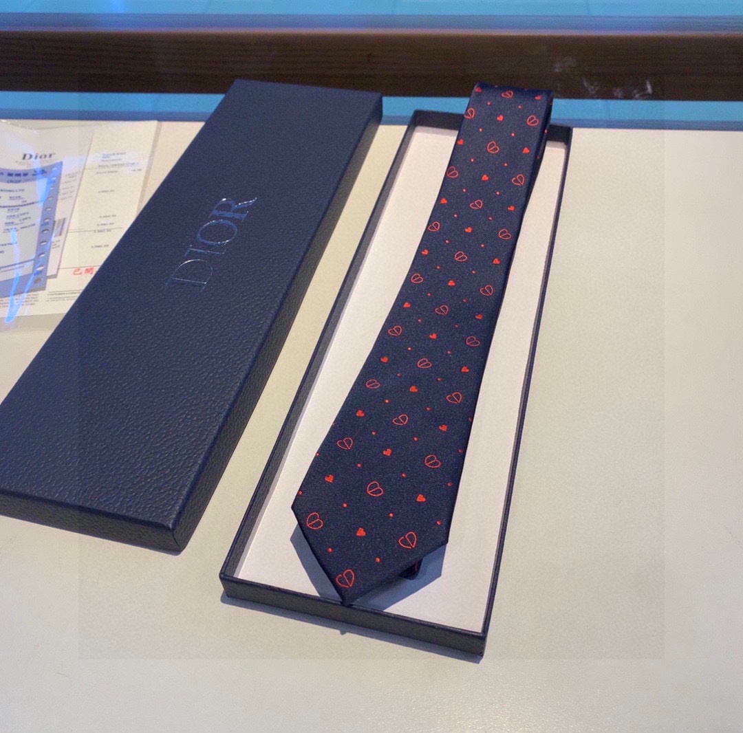 Necktie