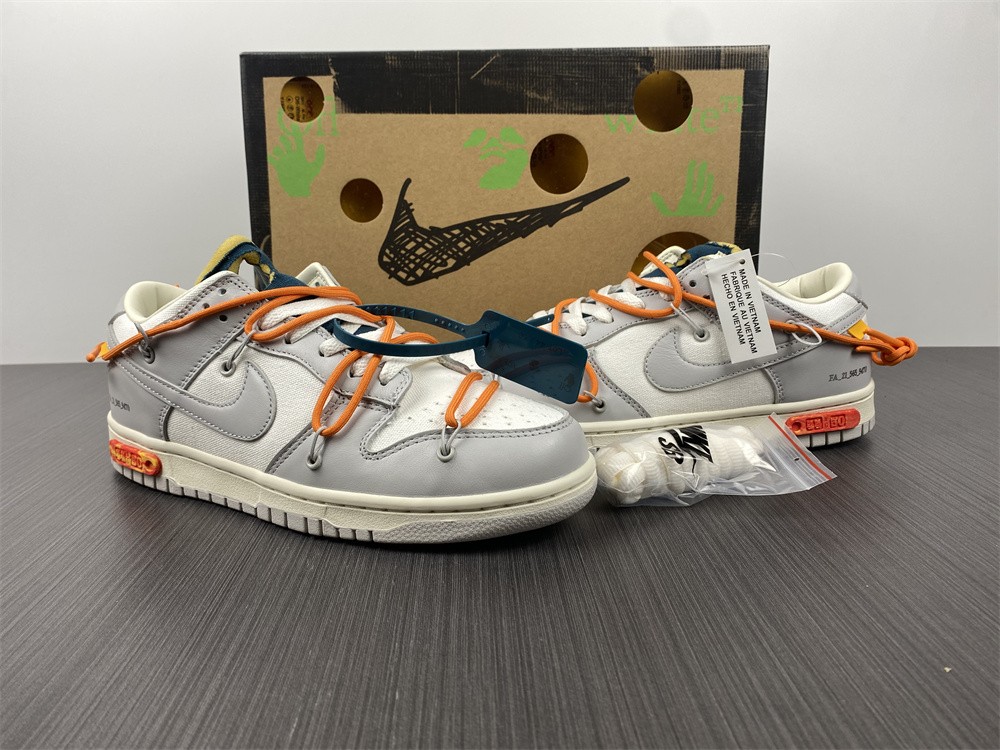 from O*ff-W*hite x Nike Dunk Low