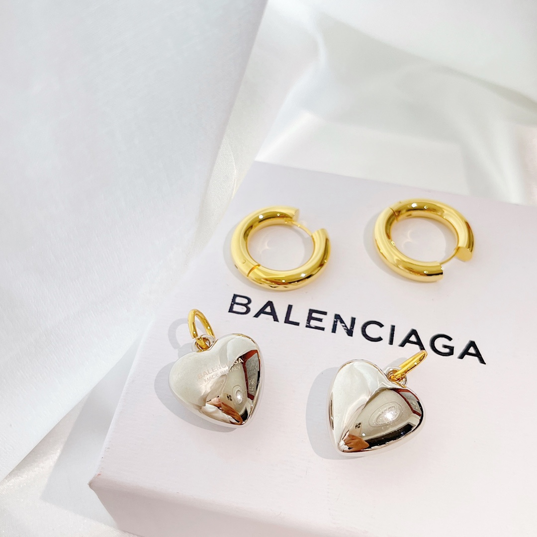 Earrings002
