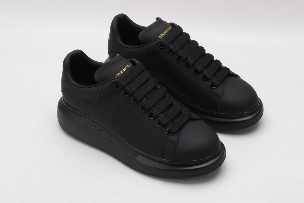 A*exander M*queen Sneaker
