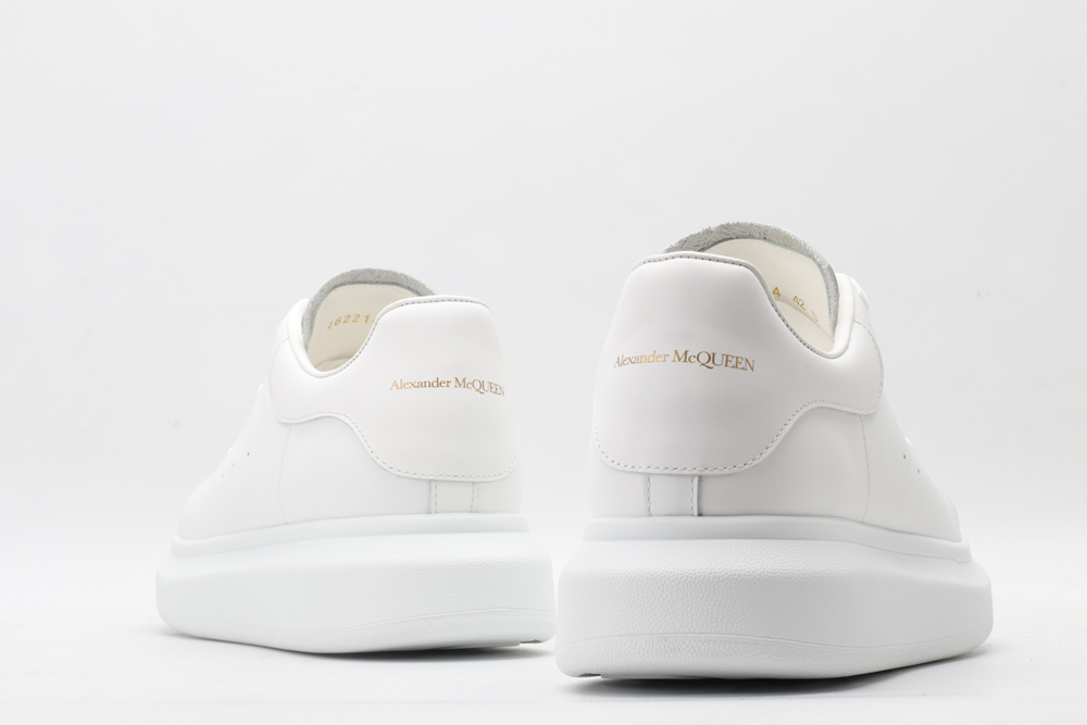 A*exander M*queen Sneaker