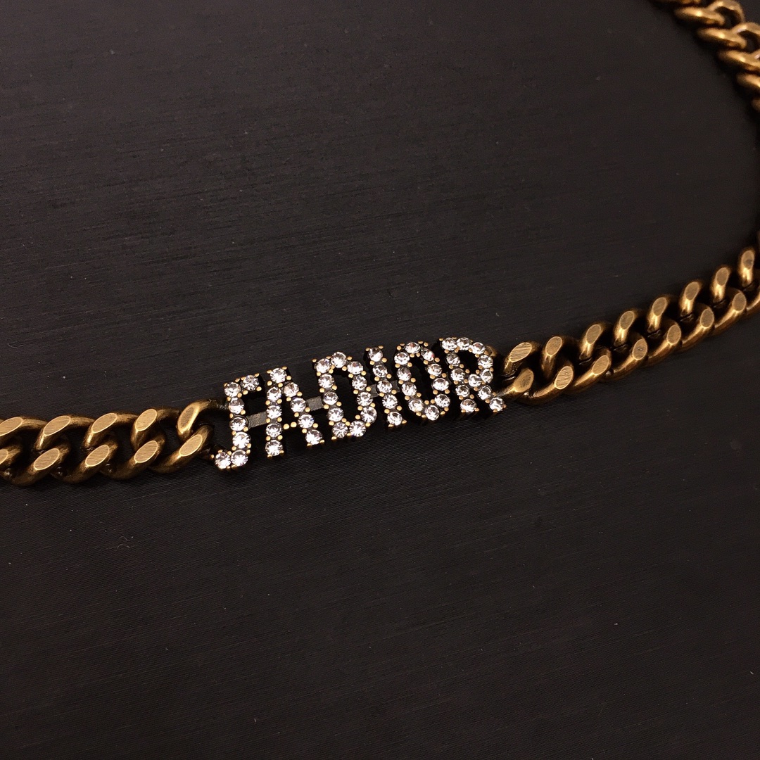 Necklace002