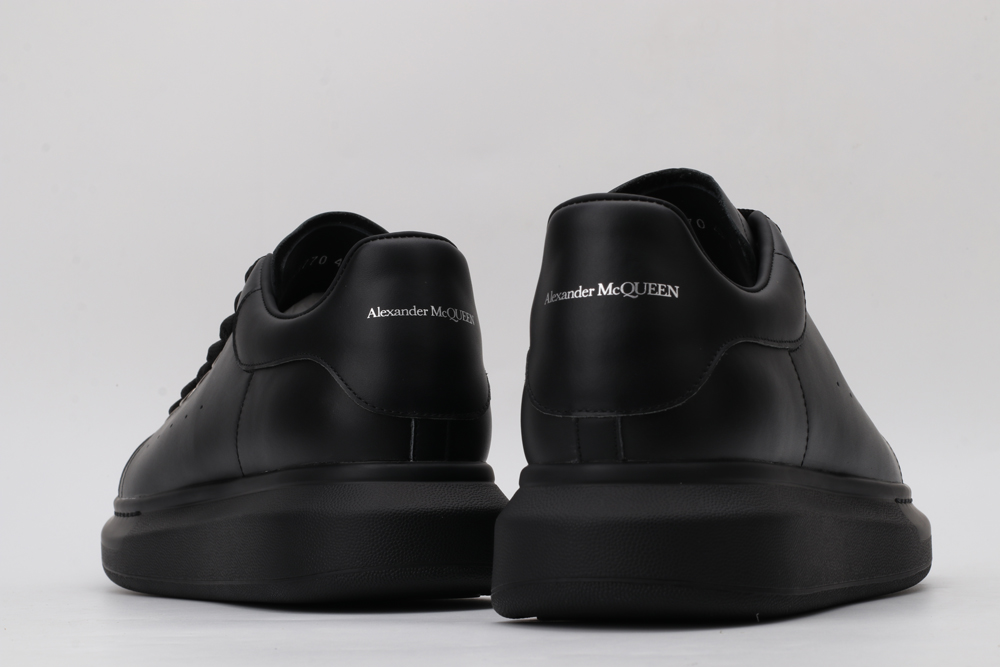 A*exander M*queen Sneaker