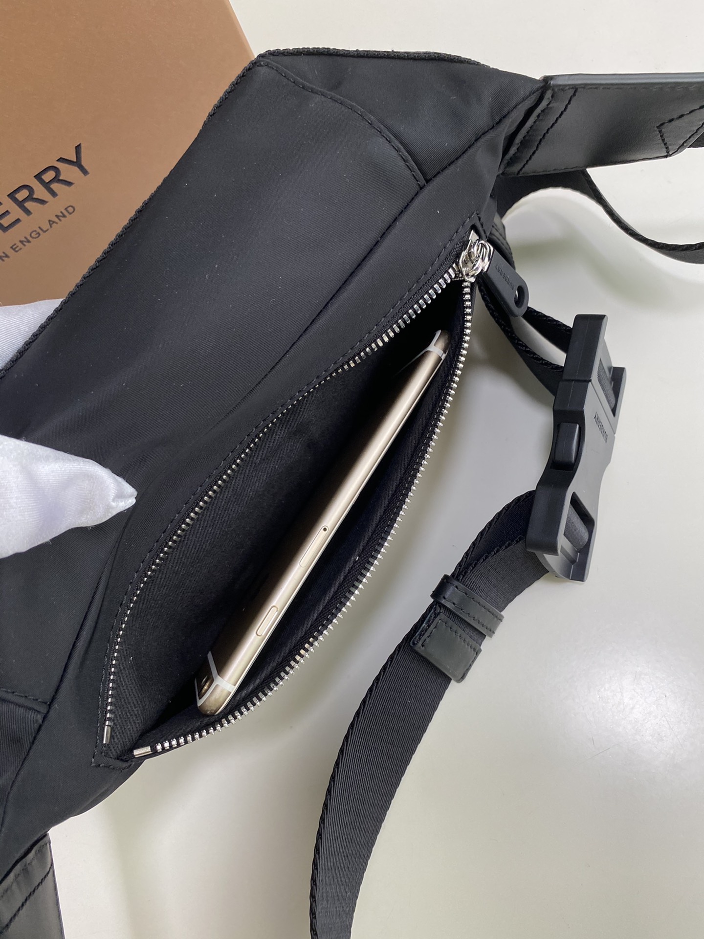 B*urberry Bag Top Quality