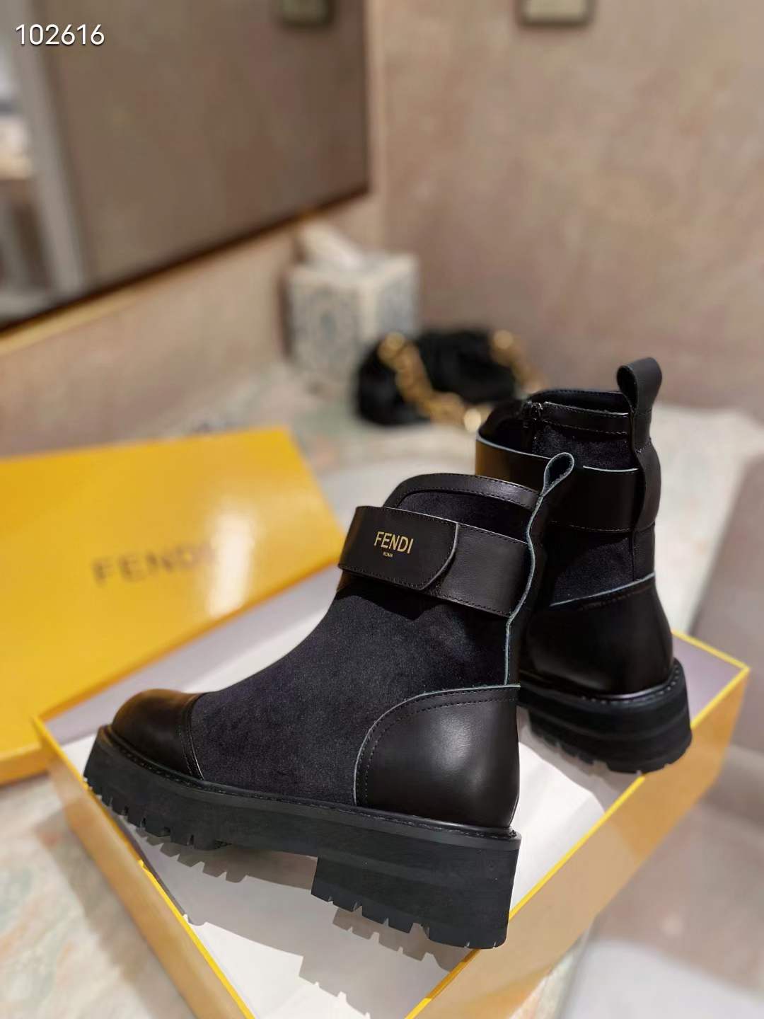 Women F*endi Top Sneakers