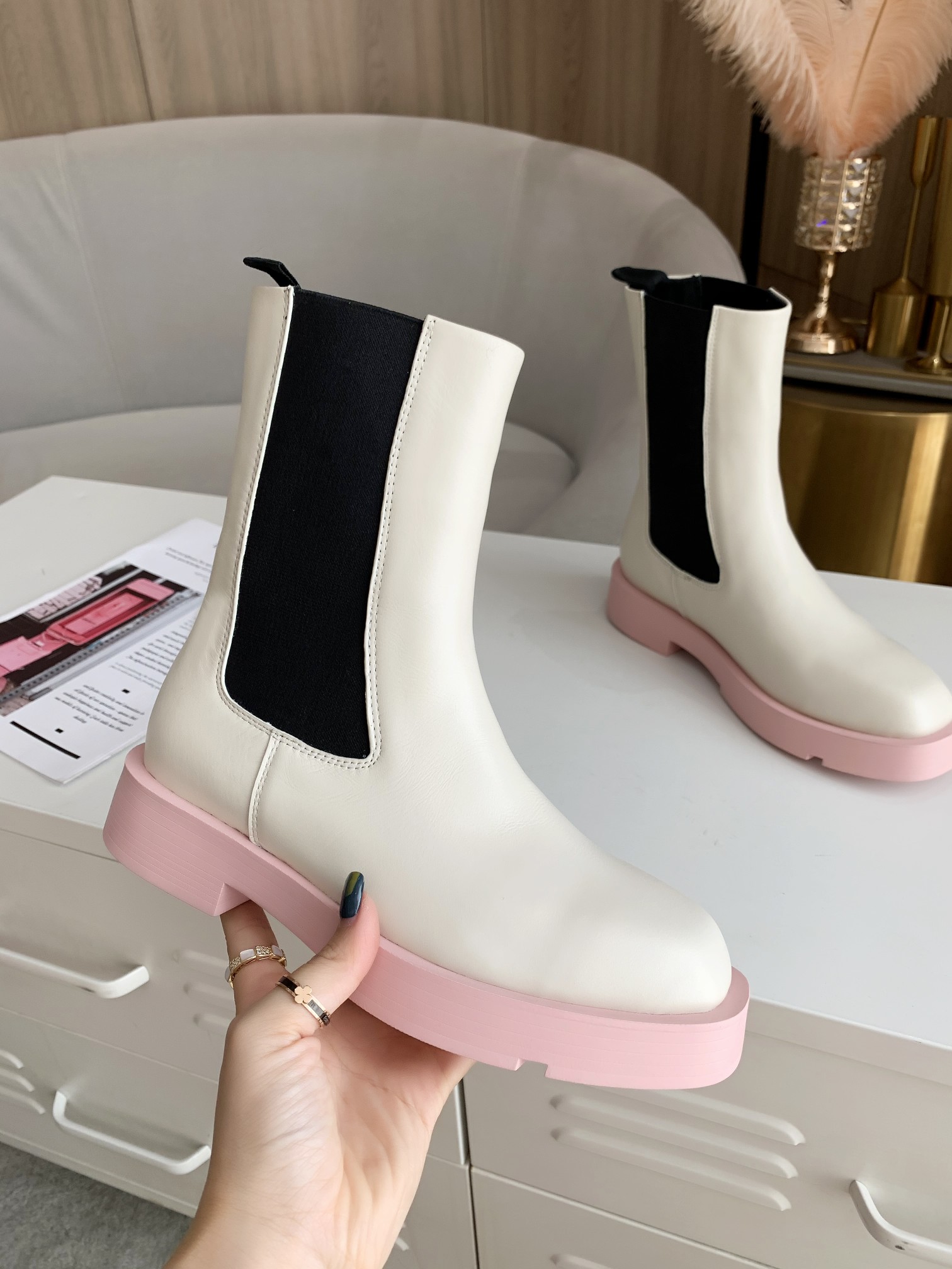Women G*ivenchy Top Sneaker