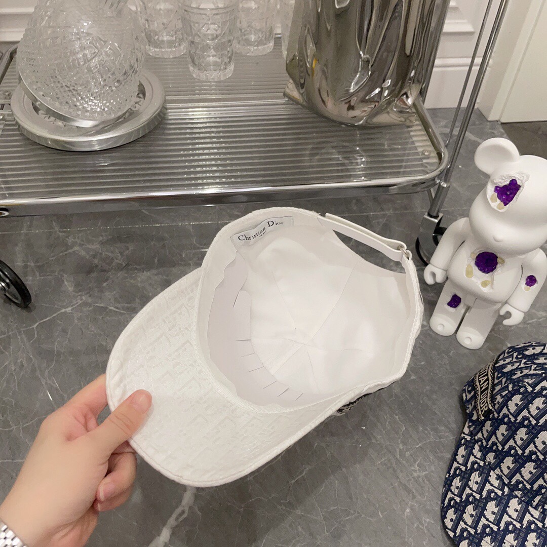 Top Hat