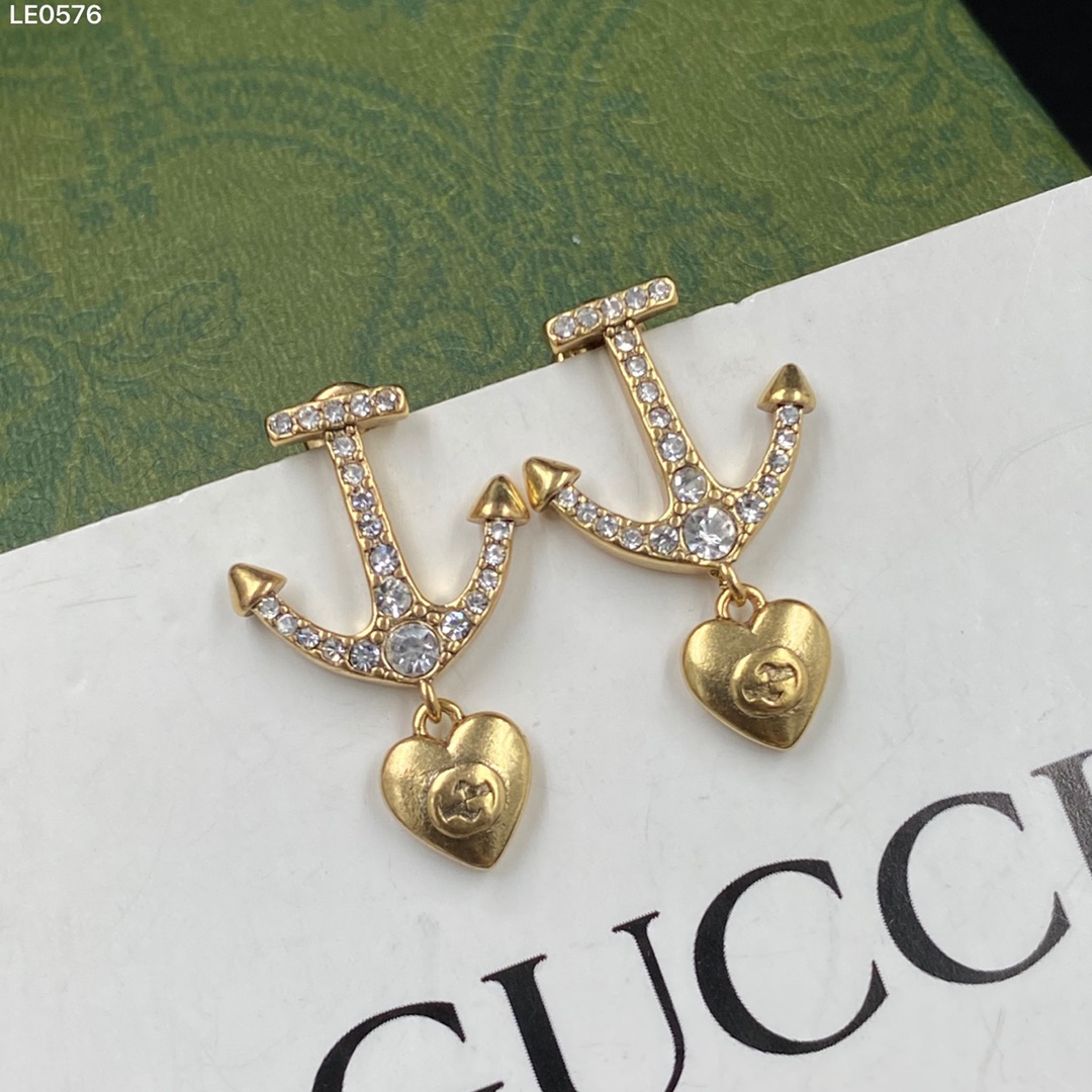 Earrings003