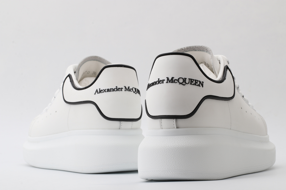 A*exander M*queen Sneaker
