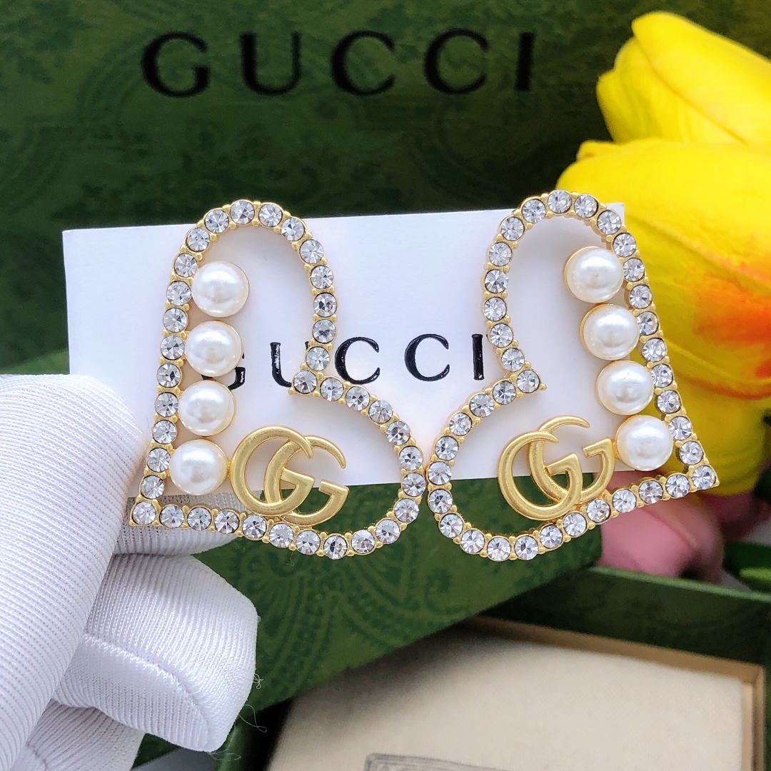 Earrings001