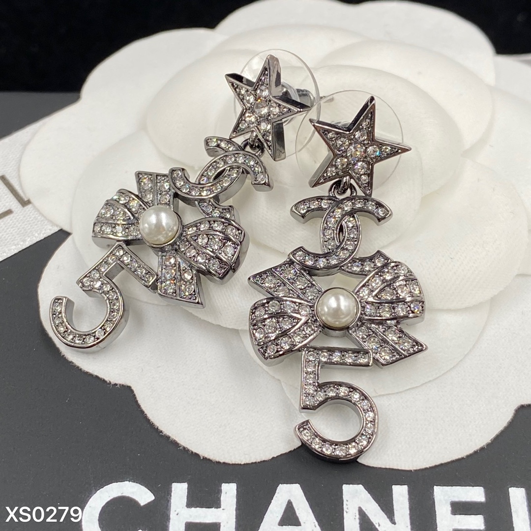Earrings002